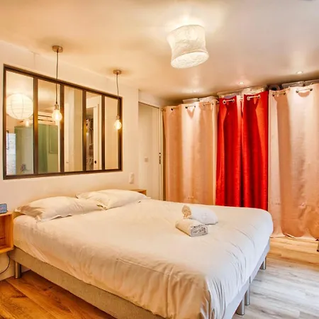 La Casa Pietra - Spacious In The Centre Of Town *