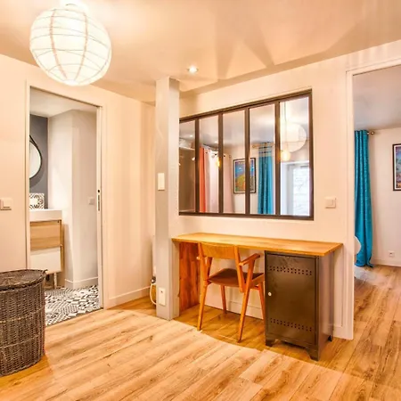 아파트 La Casa Pietra - Spacious In The Centre Of Town 캉